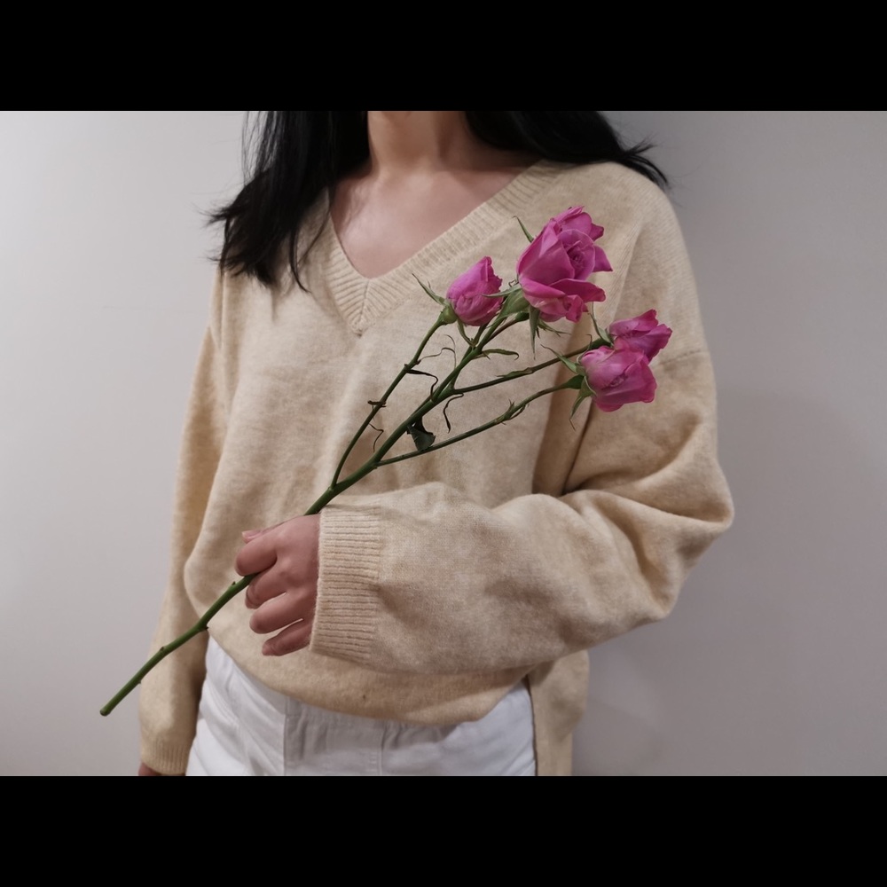 Sweater - Picture 3 of 8